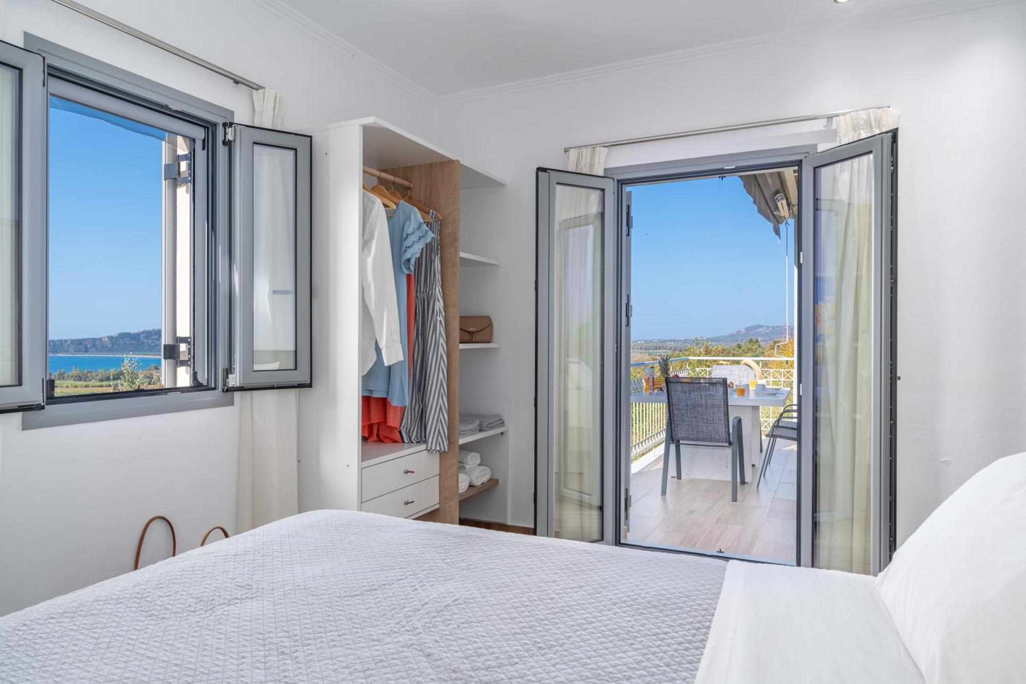 Eleonas Holiday Houses Gialova Zimmer foto