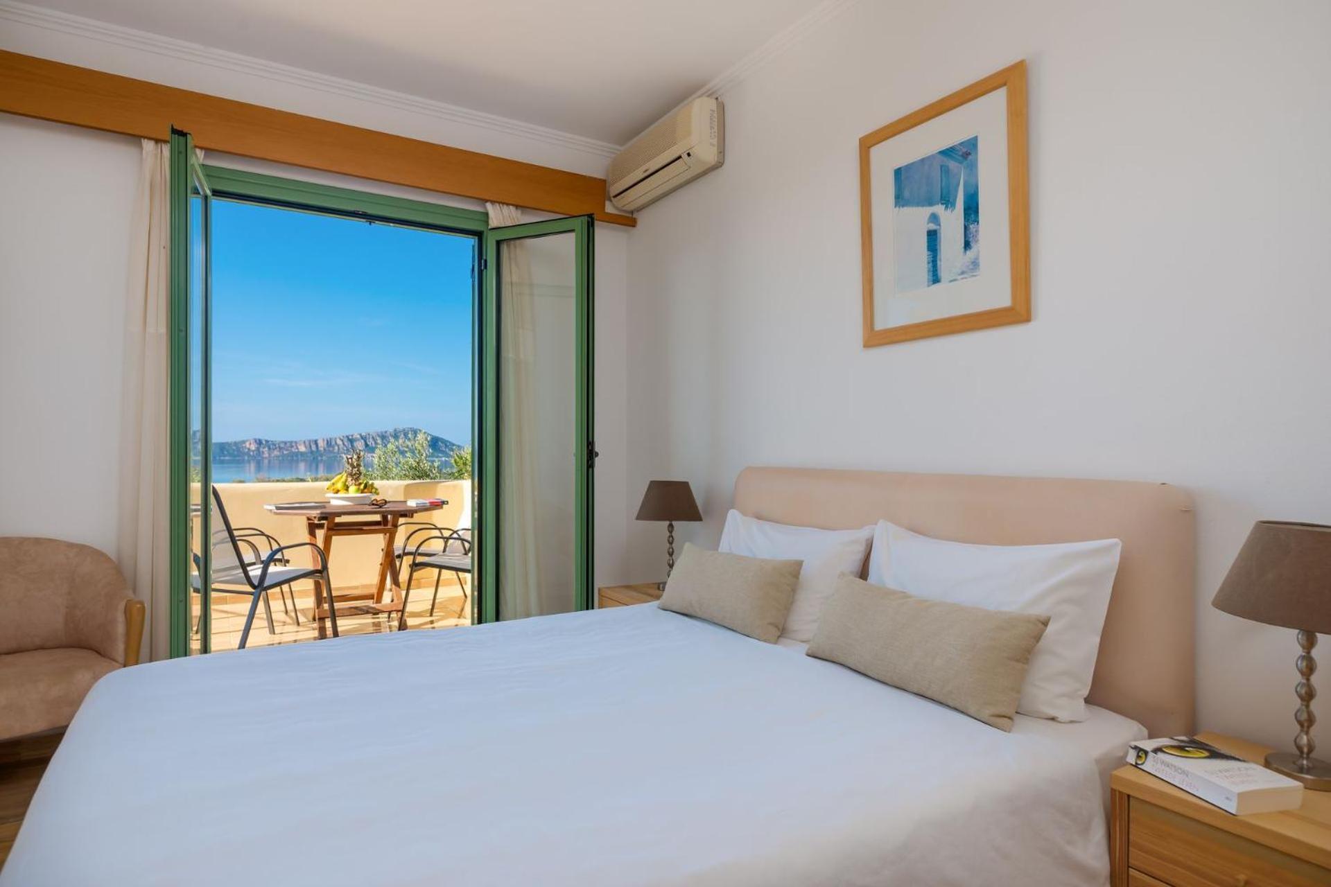 Eleonas Holiday Houses Gialova Zimmer foto